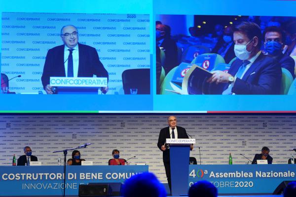 Confcooperative, Gardini confermato presidente