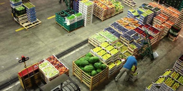 «Frutta estiva, caos nei Mercati»