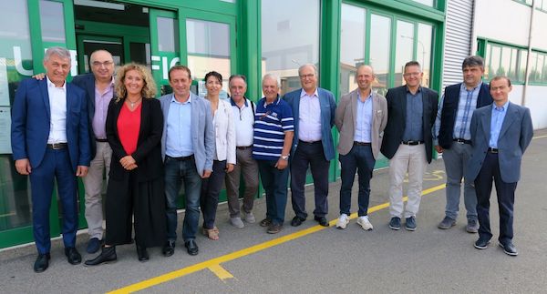 Il sottosegretario Pesce visita le coop romagnole