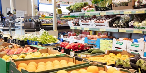 L'ortofrutta sfusa entra da In’s 