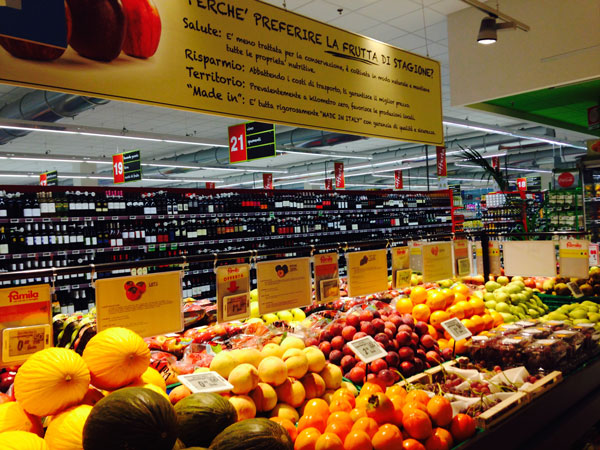 Famila Catania reparto ortofrutta