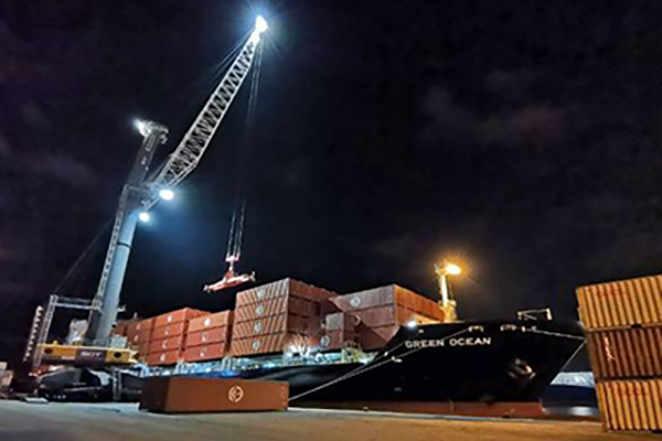 Cina-Salerno, scambi agevolati dalla nave container