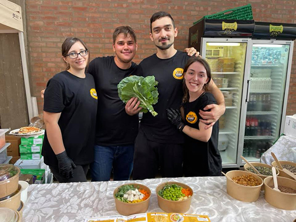 Couve manteiga, il successo nelle poke bowl cesenati