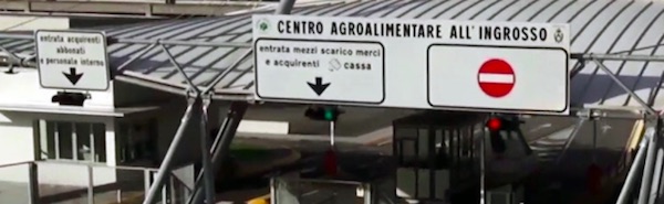 «Disastro Mercati, ma c'è un'alternativa»