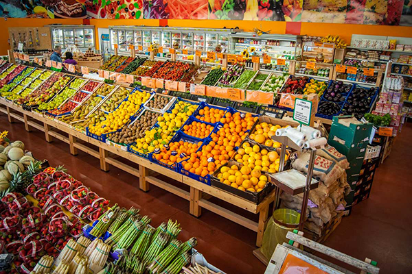 Eurofrutta, la catena di negozi nata dal chiosco di angurie