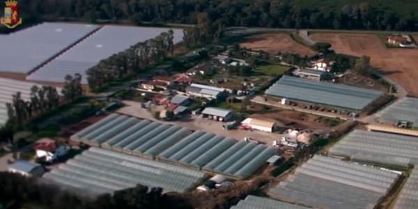 Caporalato in ortofrutta, blitz tra Fondi e Terracina