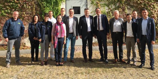 Vog Products apre le porte alle istituzioni